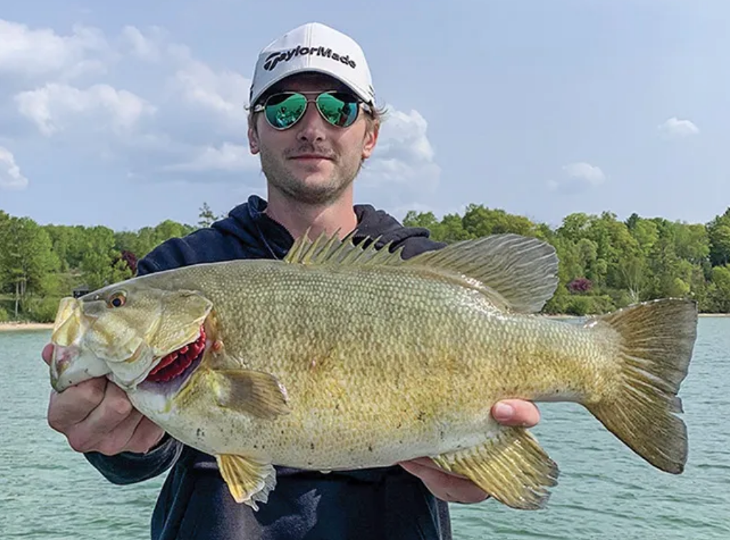 November/December 2024 Lunker Club - Bassmaster
